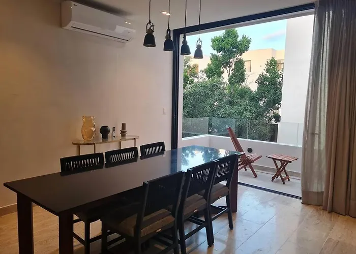 Lugar Apartment *